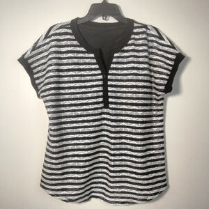Christopher & Banks short sleeve Black White Top Medium v-neck